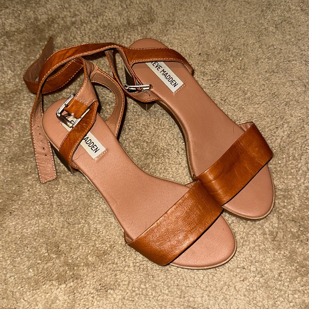 Steve Madden sandals